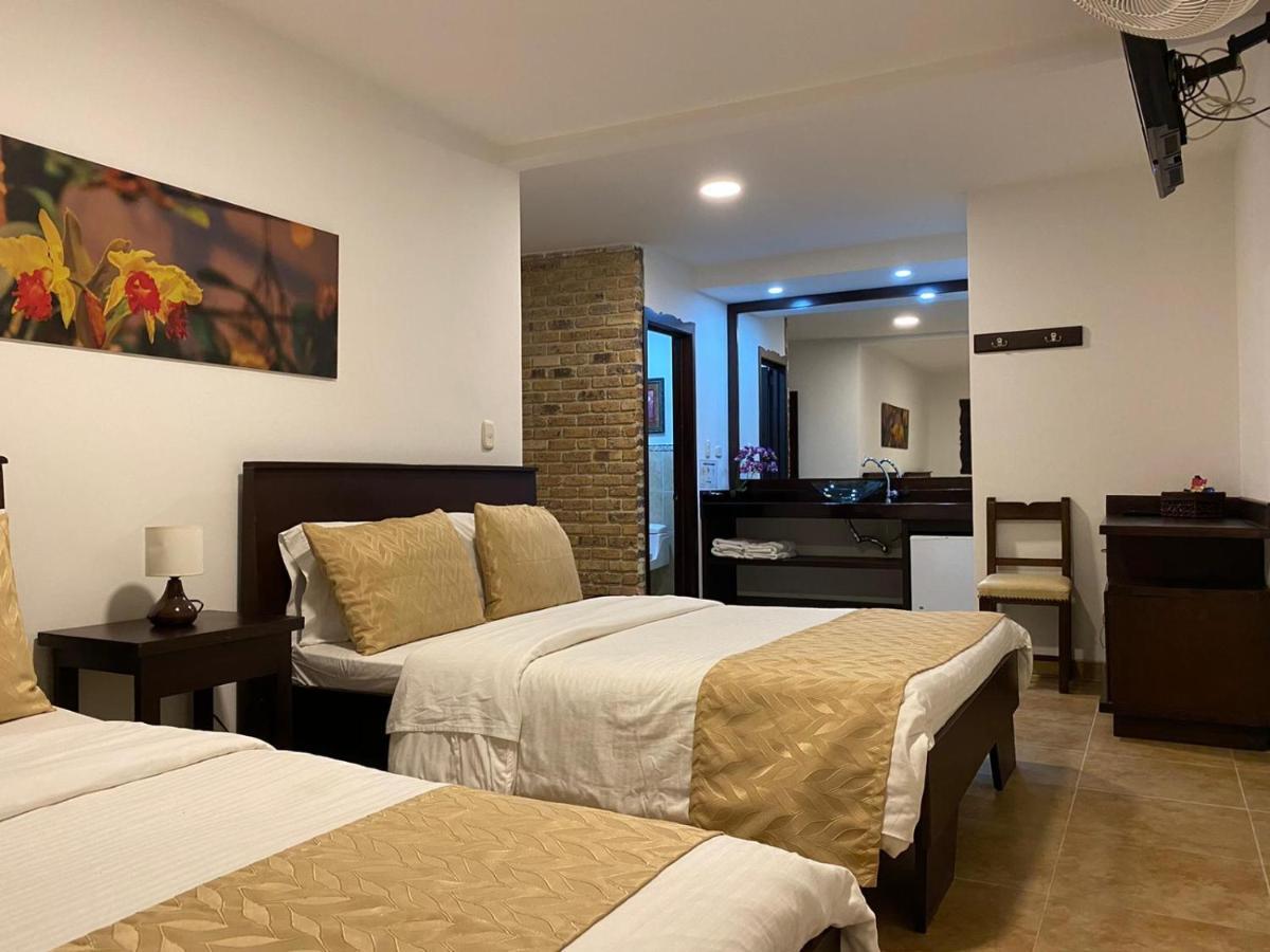 Casa Hotel Las Orquideas Сиркасия Экстерьер фото