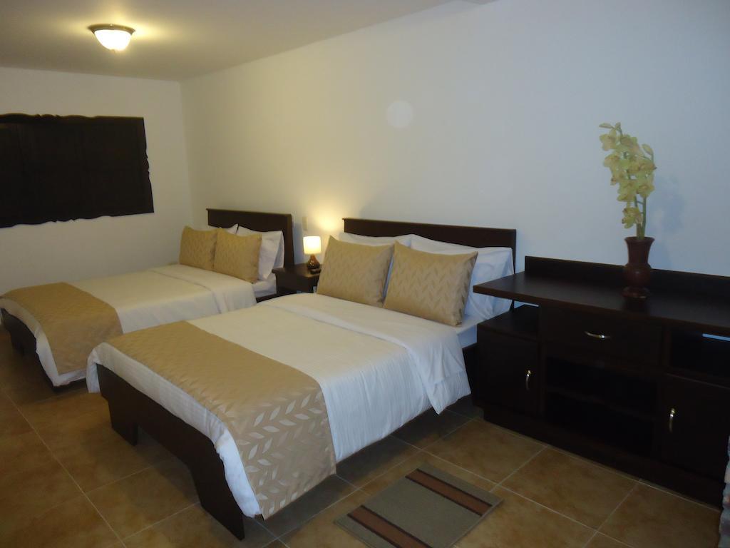 Casa Hotel Las Orquideas Сиркасия Номер фото